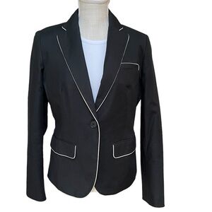 The Gap One Button Black Blazer with‎ White Trim Size: 10